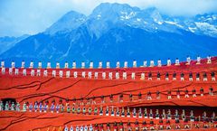ทัวร์จีน คุนหมิง ลี่เจียง ต้าหลี่ ภูเขาหิมะมังกรหยก ทะเลสาบไป๋สุ่ยเหอ วัดลามะซงจ้านหลิน Impression Lijiang 