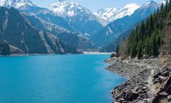 ทัวร์จีน ซินเจียงเหนือ อูรูมูฉี อีหนิง แกรนด์แคนยอนคั่วเค่อซู เทือกเขาเทียนซาน ทุ่งหญ้าคาลาจุน ไม่เข้าร้านรัฐบาล 