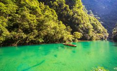 ทัวร์จีน บินตรงจางเจียเจี้ย เอินซือ ฟูหรงเจิ้น ล่องเรือแคนยอนผิงซาน อุทยานซือจื่อกวาน ถ้ำประตูสวรรค์