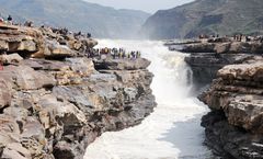 ทัวร์จีน ยุ่นเฉิง อี๋ชวน แกรนด์แคนย่อนยูฉาโกว หุบเขาคลื่นจิ้งเปียน น้ำตกหูโข่ว โค้งแม่น้ำแหลือง ไม่เข้าร้านรัฐบาล