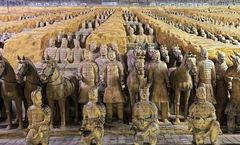 ทัวร์จีน ซีอาน ลั่วหยาง ไคเฟิง สุสานทหารจิ๋นซีฮ่องเต้ วัดเส้าหลิน ถ้ำผาหลงเหมิน อุทยานหยุนไถซาน นั่งรถไฟความเร็วสูง