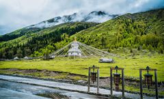 ทัวร์จีน เฉิงตู ภูเขาสี่ดรุณี อุทยานแห่งชาติปี้ผิงโกว เมืองโบราณกวนเสี้ยน ถนนคนเดินไท่กู่หลี่