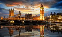 ทัวร์อังกฤษ บินตรงลอนดอน บาธ หมู่บ้านไบบูลรี่ พระราชวังเวสท์มินสเตอร์ สนามฟุตบอลเอมิเรตส์สเตเดียม อิสระเต็มวัน