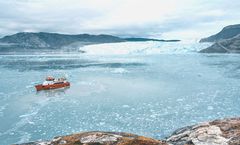 ทัวร์กรีนเเลนด์ ไอซ์แลนด์ หมู่เกาะแฟโร โคเปนเฮเก้น แคงเกอร์ลุสเซค เรคยาวิค ล่องเรือชมผารังนก ธารน้ำแข็งรัสเซล