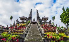 ทัวร์บาหลี วัดเบซากิห์ วิหารทานาล็อต สวนวิษณุ วัดน้ำพุศักดิ์สิทธิ์ นาข้าวขั้นบันได หมู่บ้านคินตามณี