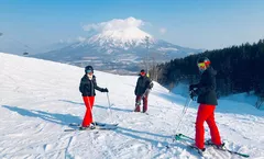 ทัวร์ญี่ปุ่น ฮอกไกโด ฮาโกดาเตะ NISEKO SKI RESORT ตลาดคริสมาสต์ โอโดริปาร์ค ชิโรอิโคอิบิโตะพาร์ค