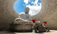 ทัวร์ญี่ปุ่น ฮอกไกโด โนโบริเบ็ทสึ หุบเขาจิโกกุดานิ คลองโอตารุ อุทยานโมอาย พระใหญ่อะตามะ ไดบุตสึ ศาลเจ้าฮอกไกโด