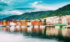 ทัวร์แกรนด์นอร์เวย์ ออสโล เบอร์เกน ฟลัม ล่องเรือชมฟยอร์ด รถไฟสายโรแมนติกฟลัมสบานา ภูเขาฟลอยเอน ภูเขาอุลริเคน