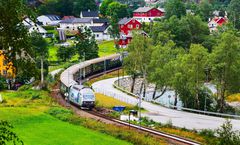 ทัวร์เยอรมัน นอร์เวย์ ฮัมบูร์ก เบอร์เกน นั่งรถรางขึ้นเขาฟลอเยน ธารน้ำแข็งบริกส์ดัลส์ นั่งรถไฟสายโรแมนติกฟลัม ล่องเรือ Costa Favolosa