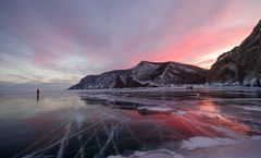 ทัวร์รัสเซีย ไบคาล อีร์คุตสค์ ลิสเวียนก้า เกาะโอลค์ฮอน โขดหินสิงโต แหลมโอกอย ตะลุยทะเลสาบน้ำแข็ง