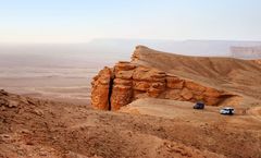 ทัวร์ซาอุดิอาราเบีย ริยาด อัลบูจาอิรี นั่งรถ 4x4 SUV ลุยทะเลทราย Edge of the World ป้อมมัสมัค Kingdom tower รวมวีซ่า+ค่าทิปแล้ว 