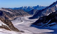 ทัวร์แกรนด์สวิตเซอร์แลนด์ ลูเซิร์น หมู่บ้านเซอร์แมท นั่งกระเช้าสู่ยอดเขาเบ็ตเมอร์ฮอร์น ธารน้ำแข็งอาเล็ทช์ สะพานไม้ชาเปล