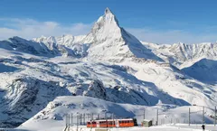 ทัวร์แกรนด์สวิตเซอร์แลนด์ บินตรงซูริค เซอร์แมท นั่งรถไฟ Bernina Express ชมยอดเขากอร์เนอร์กรัท ยอดเขาจุงฟราว