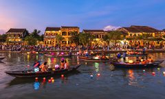 ทัวร์เวียดนาม ดานัง ฮอยอัน บานาฮิลล์ สะพานมือ ล่องเรือลอยกระทงเมืองโบราณฮอยอัน พักบานาฮิลล์