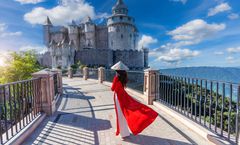 ทัวร์เวียดนาม ดานัง ฮอยอัน บานาฮิลล์ สวนสนุก The Fantasy Park สะพานโกเด้นบริดจ์ เมืองโบราณฮอยอัน ล่องเรือกระด้ง 