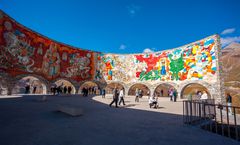 ทัวร์จอร์เจีย สงกรานต์ บาทูมี่ ทบิลิซี่ อนุสรณ์สถานรัสเซีย&mdash;จอร์เจีย โบสถ์ตรีนิตี้ วิหารบากราติ