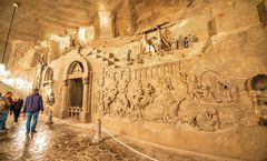 ทัวร์โปแลนด์ วอร์ซอ วรอตสวัฟ พอซนัน พิพิธภัณฑ์ค่ายกักกันเอาซ์วิทซ์ เหมืองเกลือวิลลิกซ์กา บ้านนิโคลัสโคเปอร์นิคัส