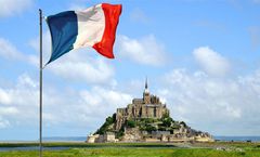 ทัวร์ฝรั่งเศส ปารีส แวร์ซายส์ รูอ็อง ล่องเรือบาโตมุช CHIC OUTLET LA VALLEE VILLAGE ชมพระราชวังแวร์ซายส์ มองซ์แซงต์มิเชล
