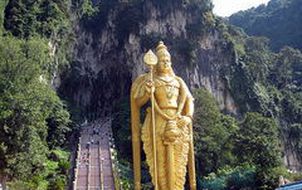 ทัวร์มาเลเซีย ปุตราจายา กัวลาลัมเปอร์ คาเมร่อนไฮแลนด์ วัดถ้ำบาตู นั่งกระเช้าสู่ยอดเขาเก็นติ้ง